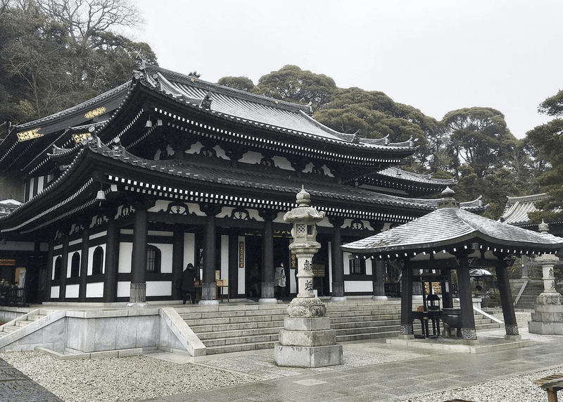 Excursión privada a Kamakura desde Tokio en transporte público