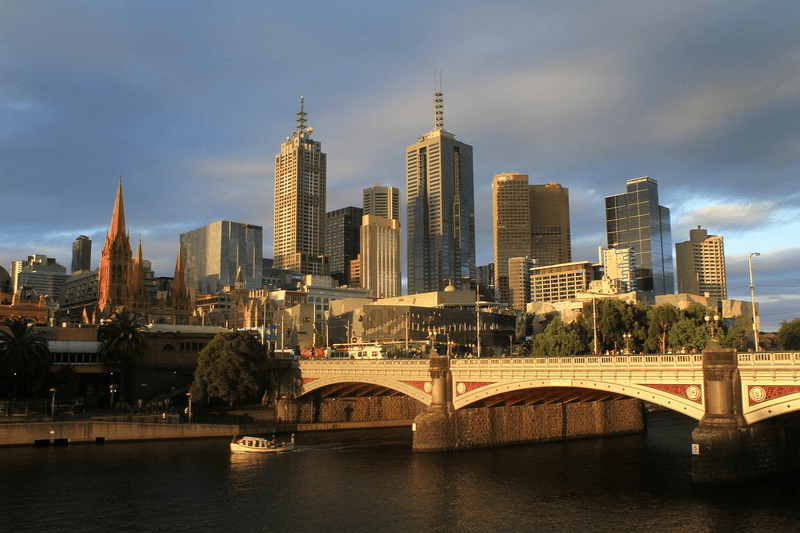 Explore Melbourne on Two Wheels Private Bike Tour with Local Guide