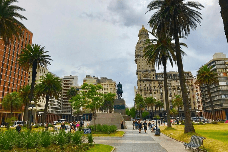 Tour privado personalizado a pie con un guía