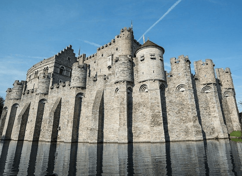 Tour Privado en Coche de Gante y Brujas desde Bruselas