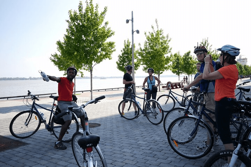 Tour privado personalizado con un guía local
