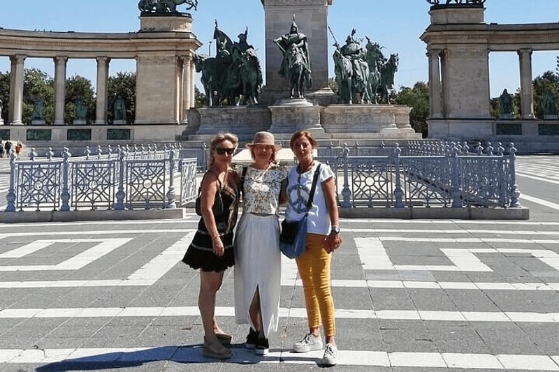 Tour a pie por las atracciones imprescindibles