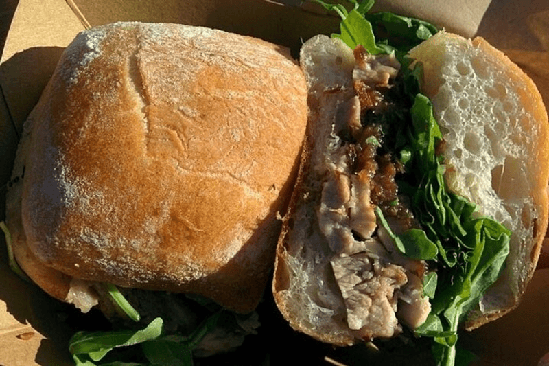 El Mejor Tour Privado de Comida Callejera con un Guía Local