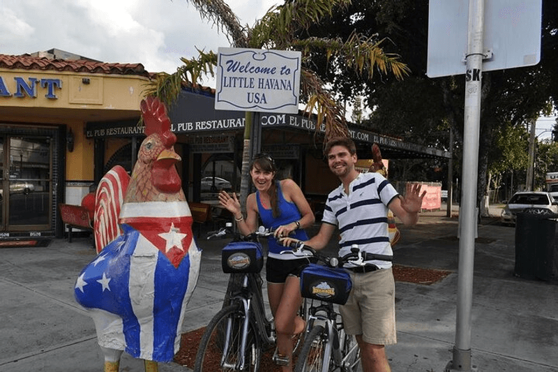 El mejor tour gastronómico en grupo pequeño con un guía local